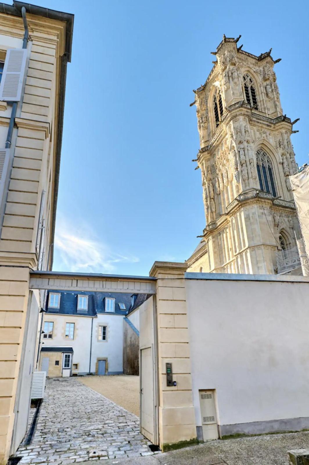 La Chapelle, Les Suites Du Palais, L'Unique 5 Etoiles De Nevers, Suite D'Exception, By Primo C0Nciergerie Ngoại thất bức ảnh