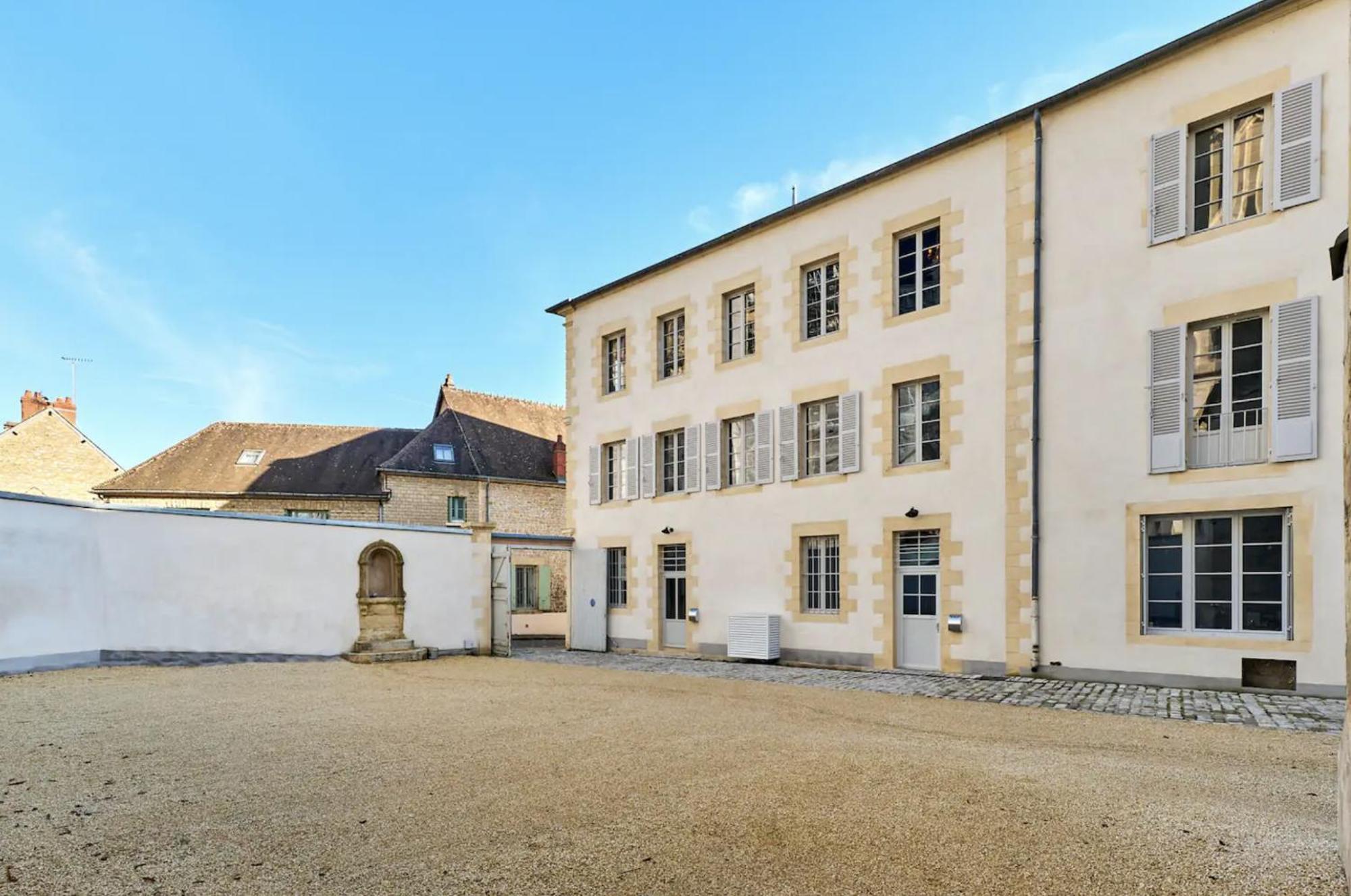 La Chapelle, Les Suites Du Palais, L'Unique 5 Etoiles De Nevers, Suite D'Exception, By Primo C0Nciergerie Ngoại thất bức ảnh